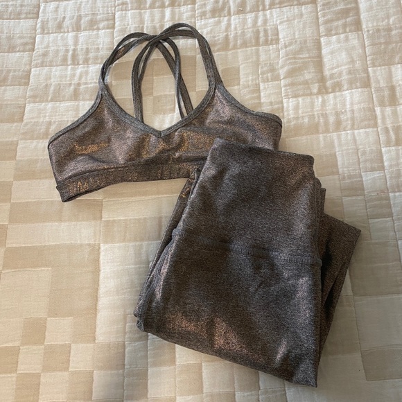 Beyond Yoga Other - Beyond Yoga Dusted Set In Rose-Gold